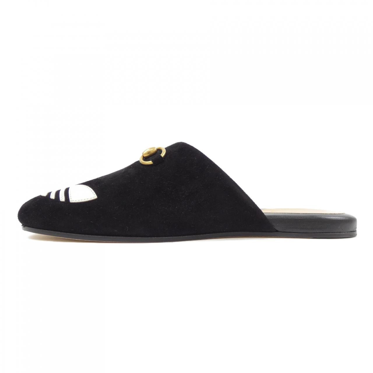 Gucci 702211 DE8X0 Suede Shoes