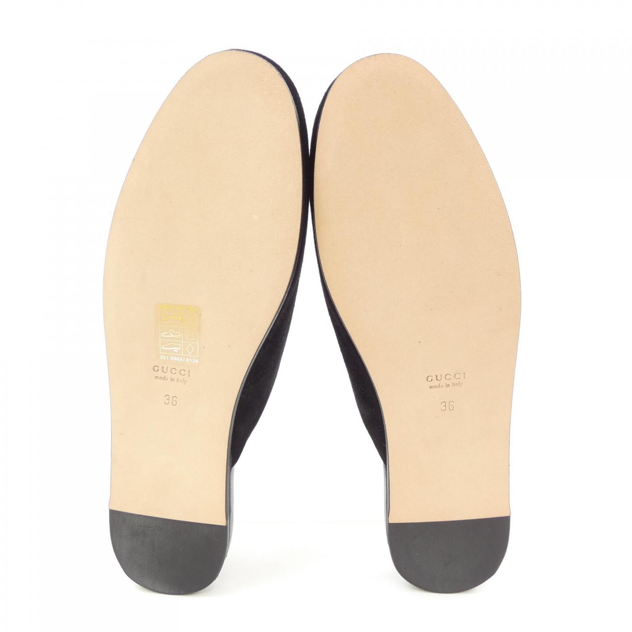 Gucci 702211 DE8X0 Suede Shoes