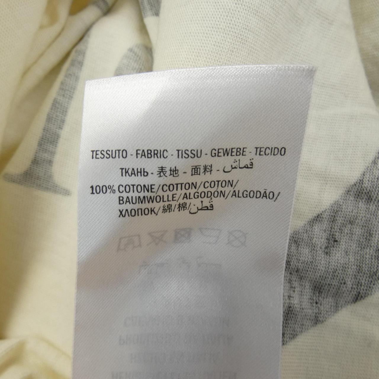 Gucci 493117-X3Q35 T-shirt