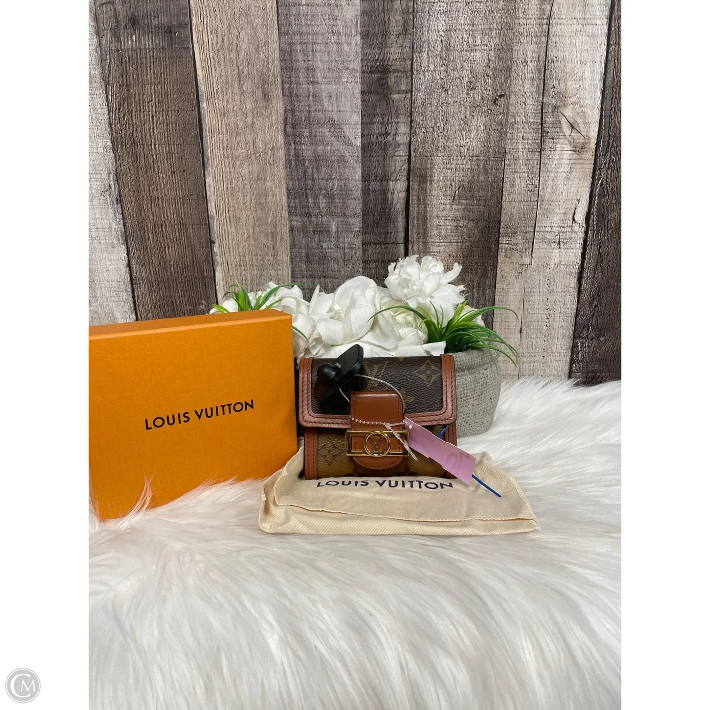 Wallet Luxury Designer By Louis Vuitton, Size: Small