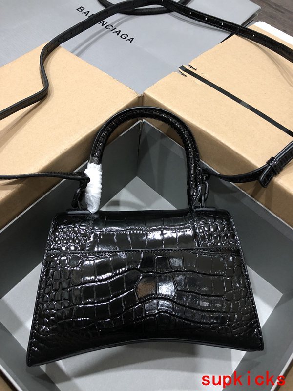 Amelia- BG Hourglass Bags - 195