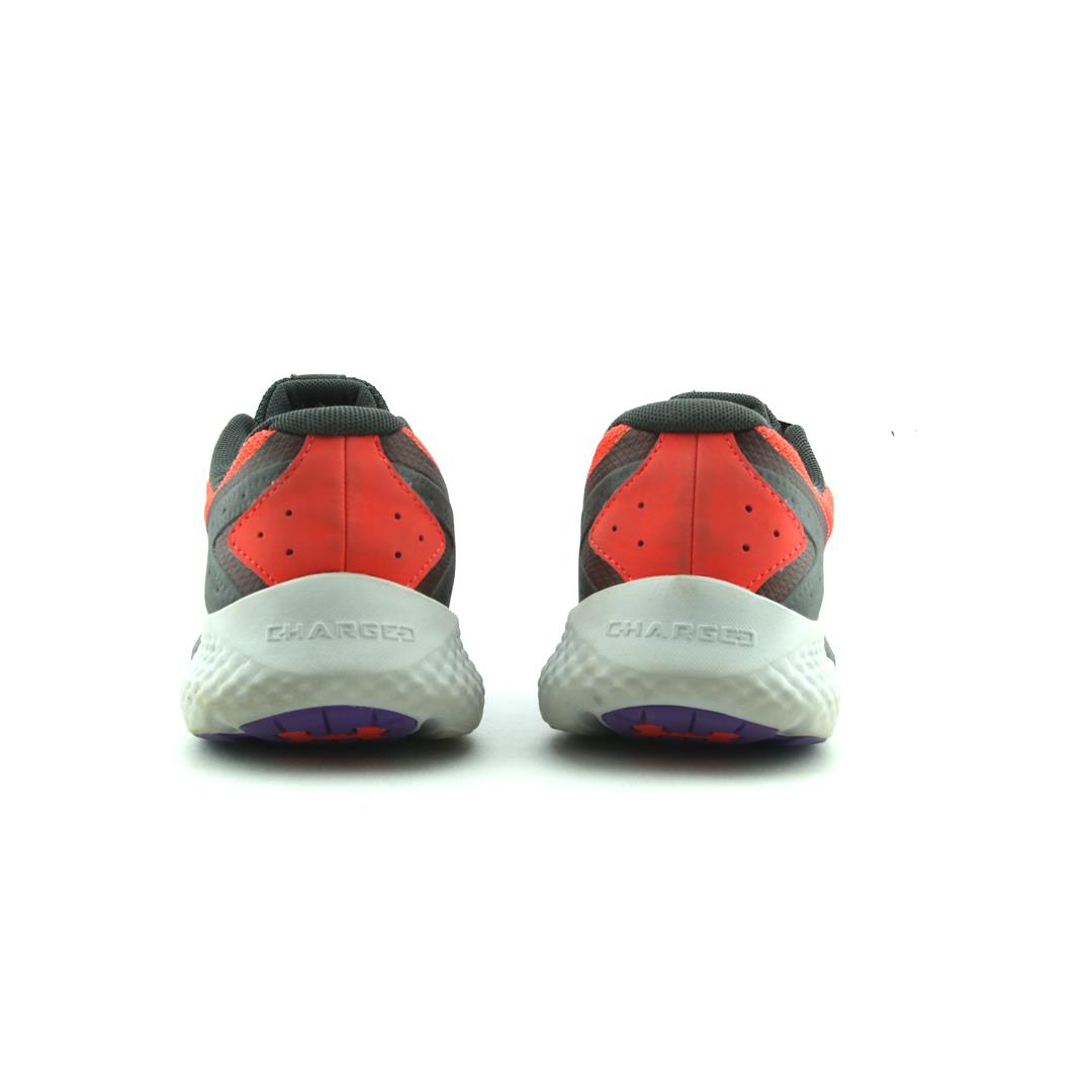 UNDER ARMOUR  CHARGED ROGUE 3