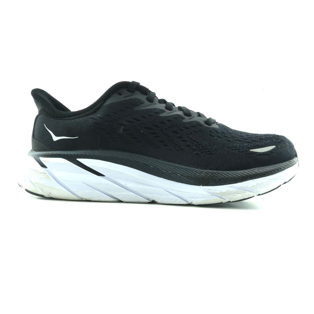 HOKA ONE ONE CLIFTON 8