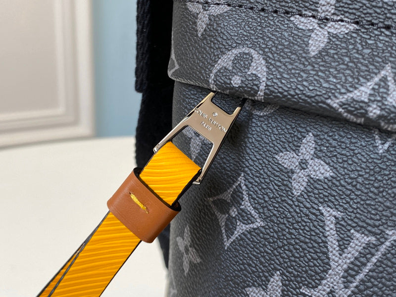 Fan Fashion Lu-Vi bags - 17090