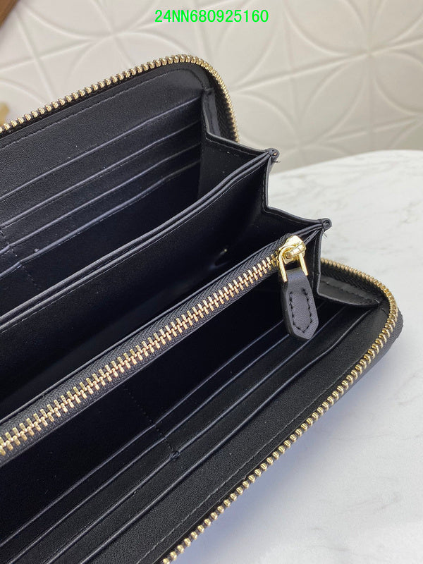 Amelia - PD Wallet - 300