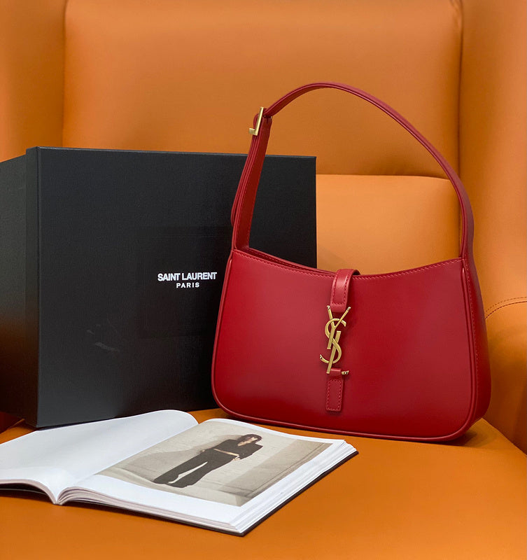 Amelia - YSL Bag - 2008