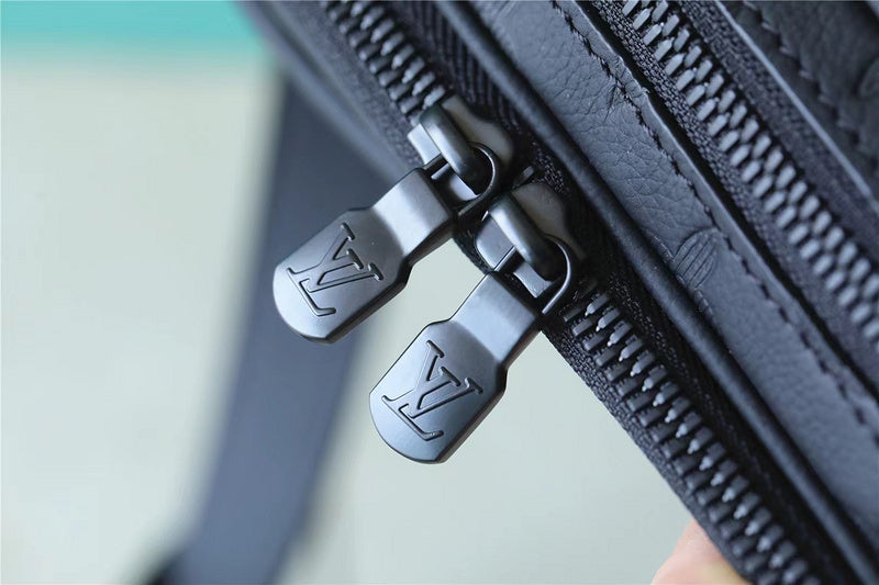 Fan Fashion Lu-Vi bags - 9893