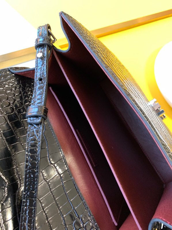 Amelia - YSL Bag - 3613