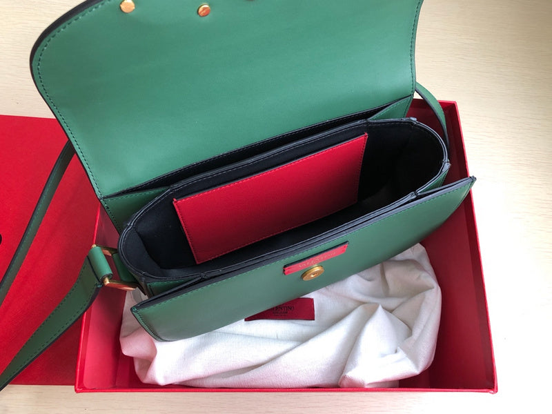 Amelia's Bag Gallery - VEL Bags - 1322