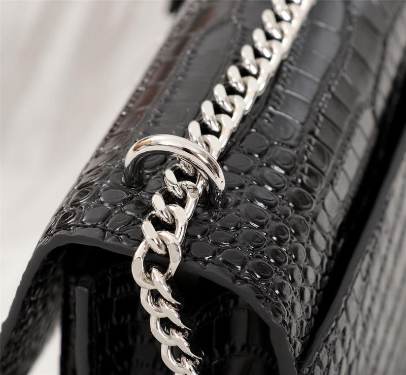 Amelia - YSL Bag - 2543