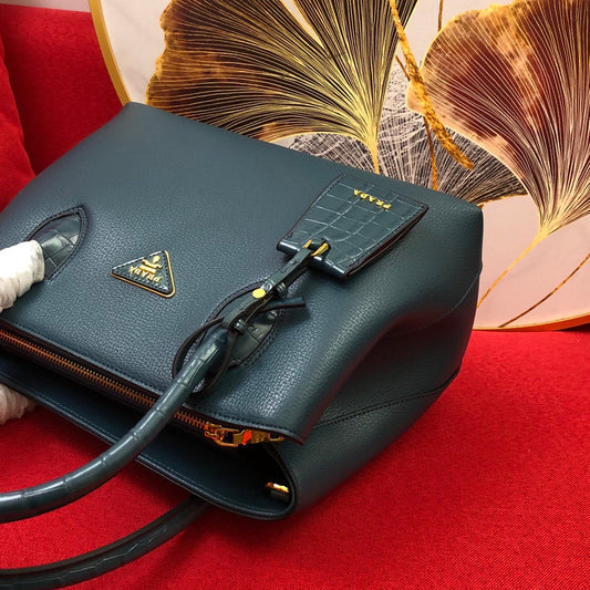 Barnes-Bags - Prada Bags - 953
