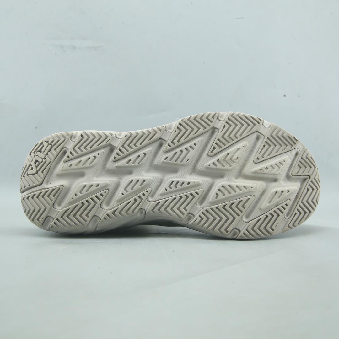 FILA  AMALTI SOCK TRAINERS
