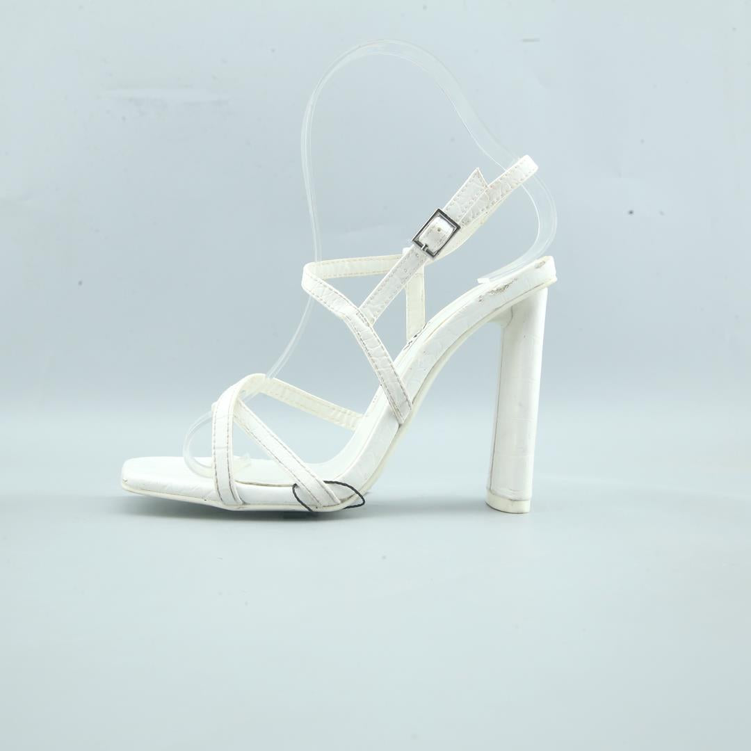 ZARA. .