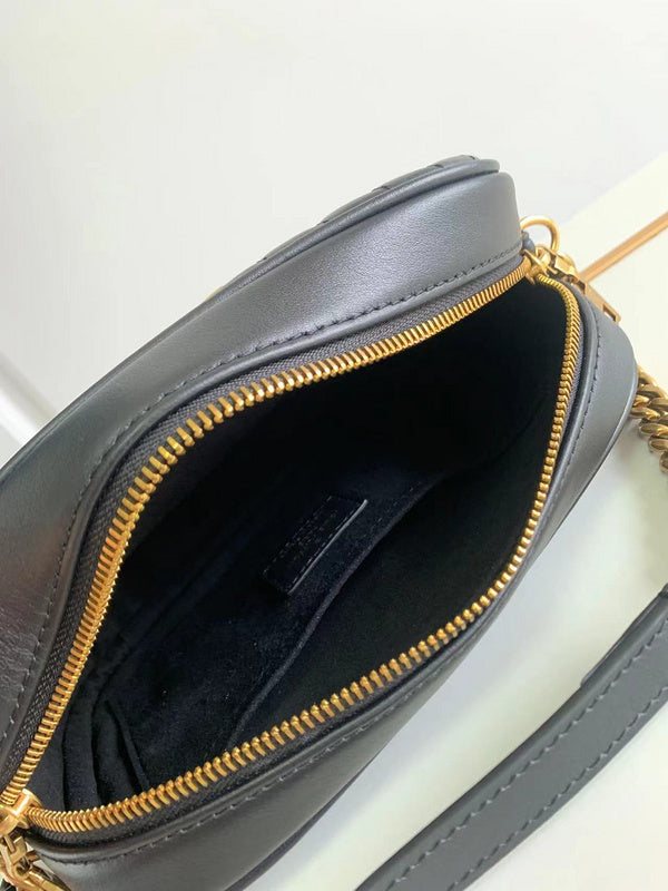 Fan Fashion Lu-Vi bags - 17056