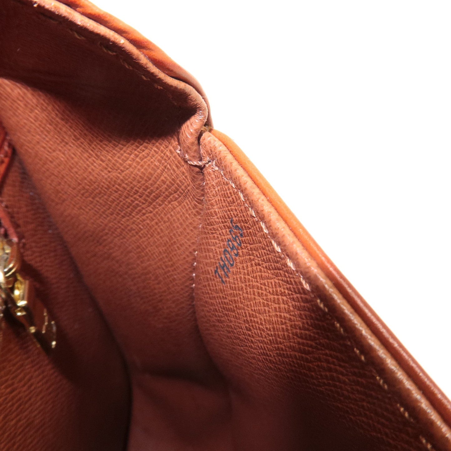 Louis Vuitton Epi Saint Cloud Shoulder Bag Kenya Brown M52193