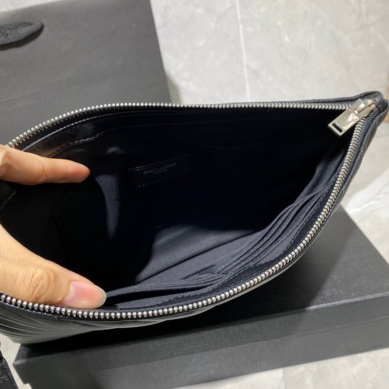 Amelia - YSL Bag - 4022