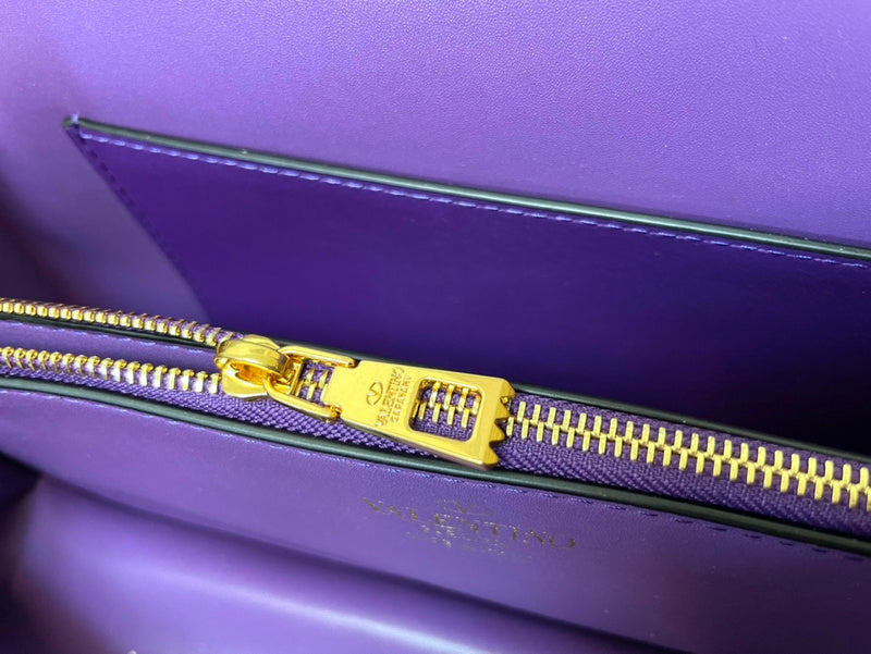 VAL LUXURY BAGS - FOR FASHION LOVERS  AFFORDABLE LUXURY BAGS- 558