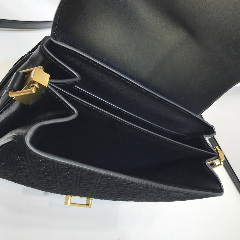 Amelia - YSL Bag - 2245