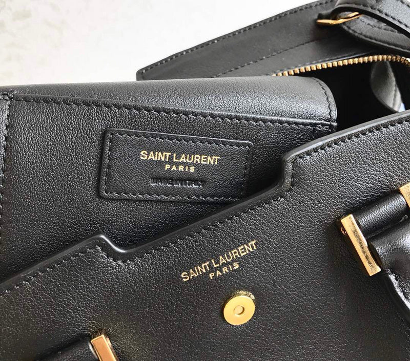 Amelia - YSL Bag - 2164