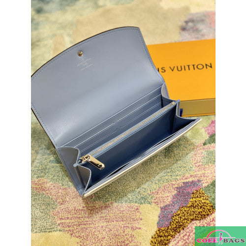 Amelia-LAON - All Wallets - 031