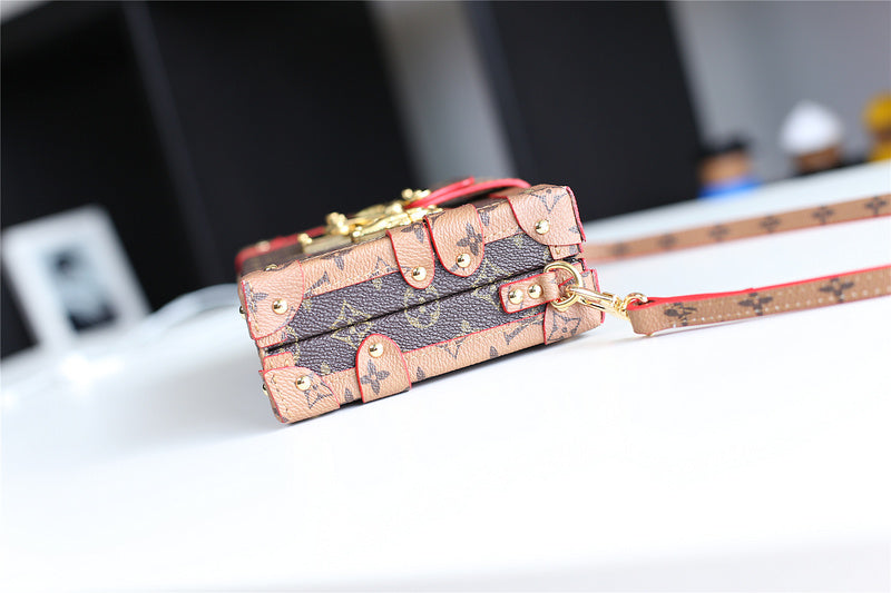 Fan Fashion Lu-Vi bags - 8220