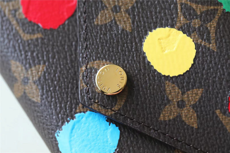 Fan Fashion Lu-Vi bags - 8778