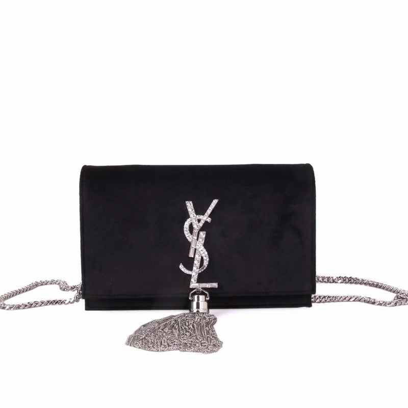 Amelia - YSL Bag - 3885