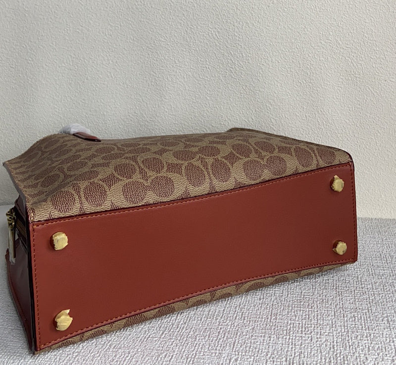 Amelia-i CAH Bags - 102