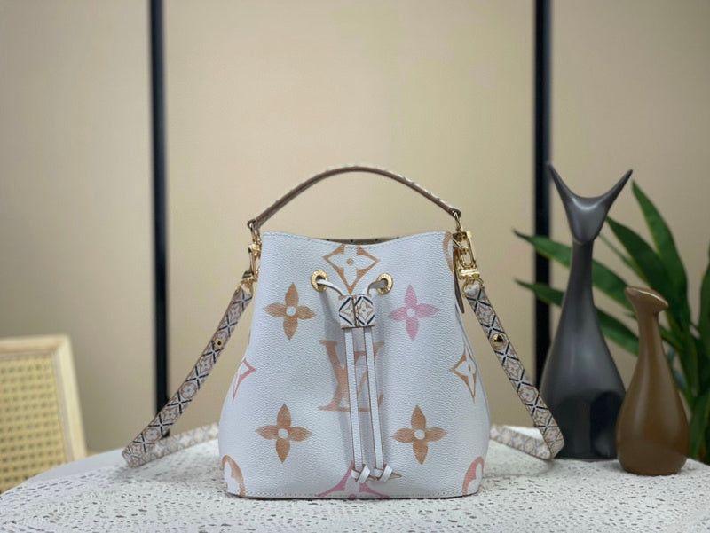 Amelia - LOV Lady Bags - 080