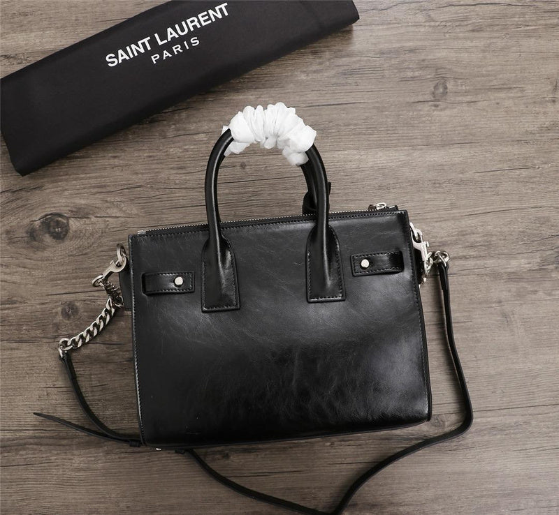 Amelia - YSL Bag - 2835