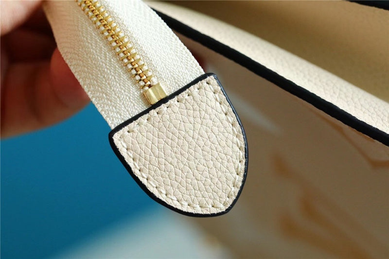 Fan Fashion Lu-Vi bags - 8940