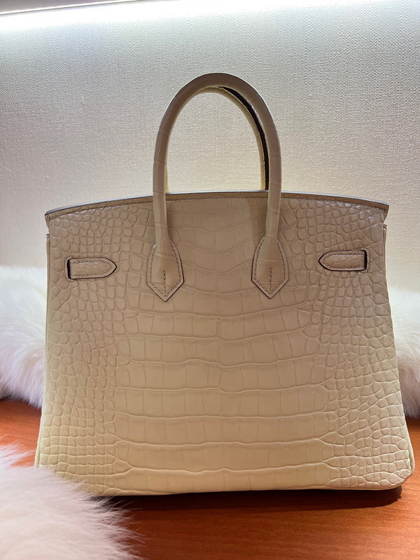 Amelia - HMS Bags - 1520