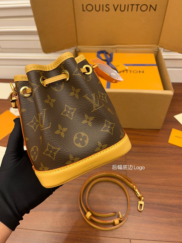 Fan Fashion Lu-Vi Bags - 16637