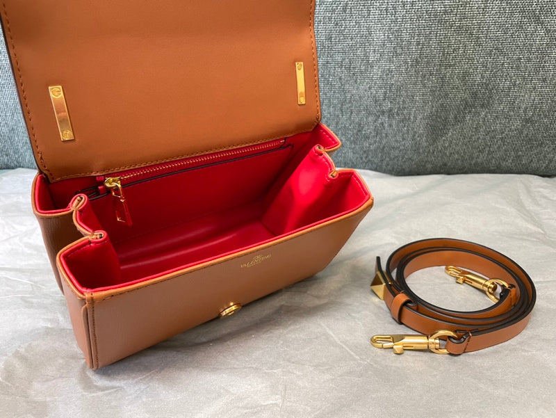 VAL LUXURY BAGS - FOR FASHION LOVERS  AFFORDABLE LUXURY BAGS- 1508