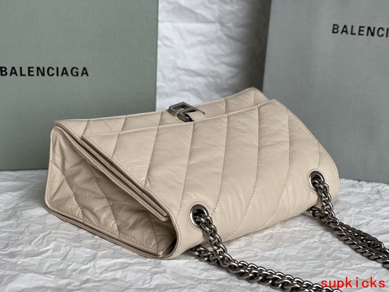 Amelia- BG Hourglass Bags - 001