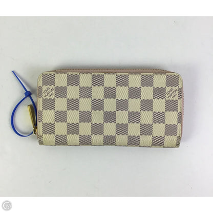 Wallet Luxury Designer By Louis Vuitton, Size: Medium