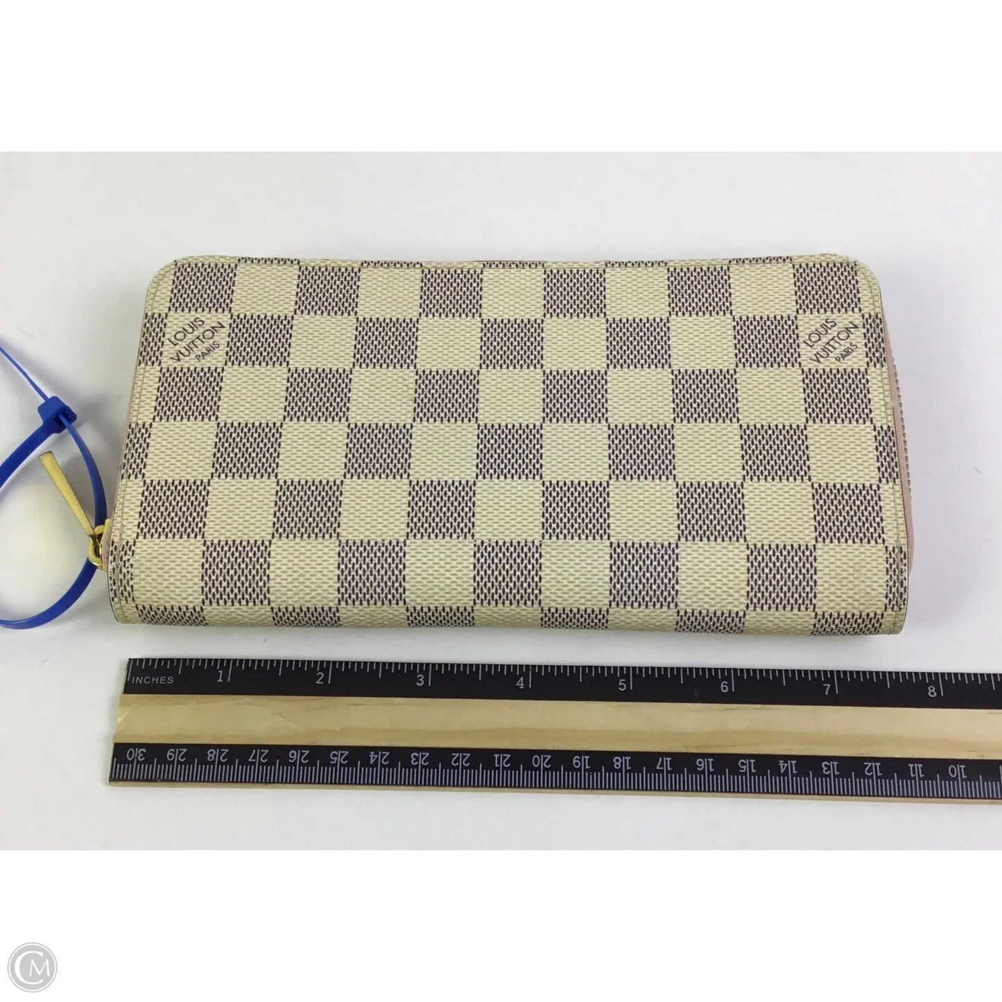 Wallet Luxury Designer By Louis Vuitton, Size: Medium