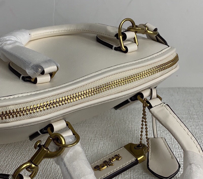 Amelia-i CAH Bags - 311
