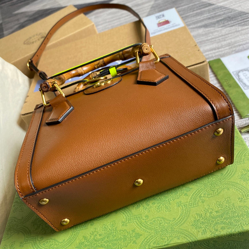 Amelia- GCI WOMEN DESINER HANDBAG  - 978