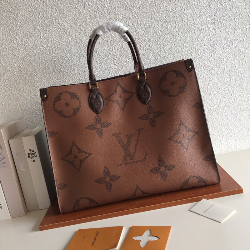 Fan Fashion Lu-Vi bags - 17384