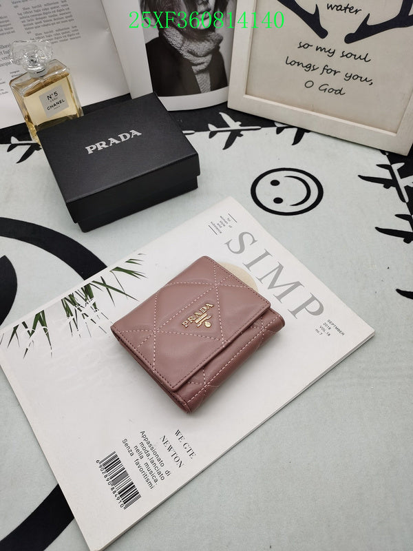 Amelia - PD Wallet - 256