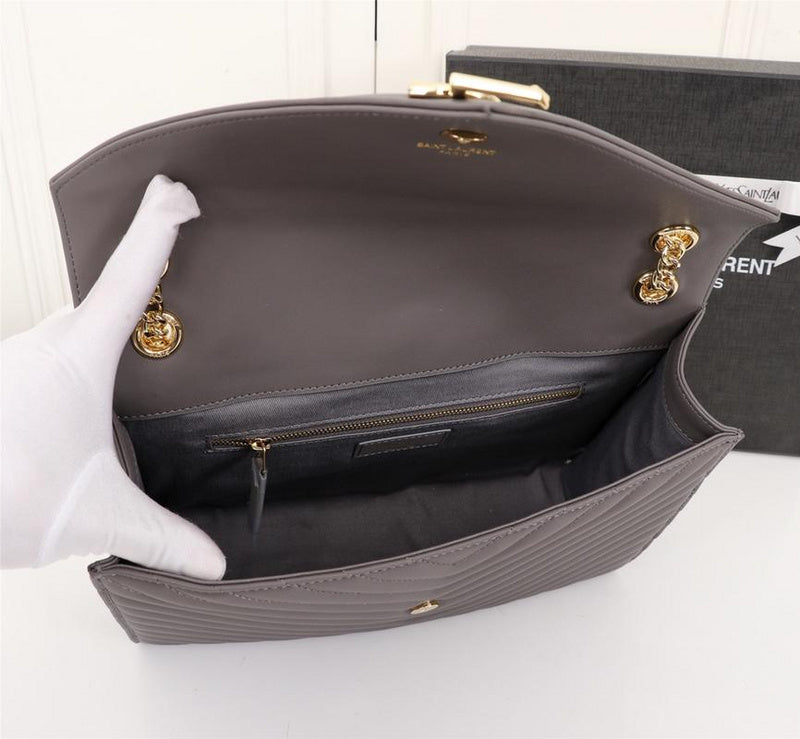 Amelia - YSL Bag - 2656