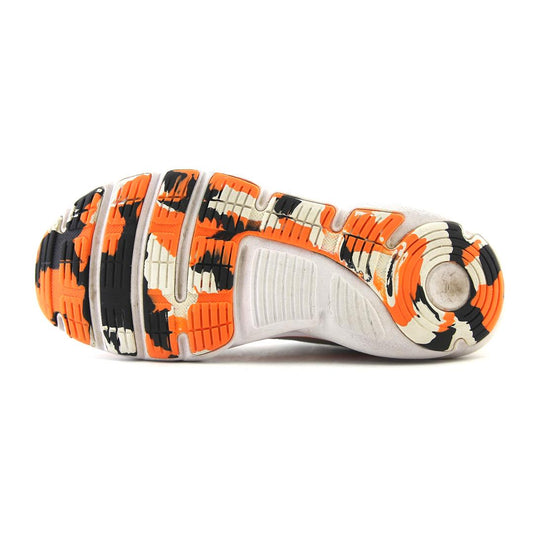 UNDER ARMOUR ASSERT 9 AC