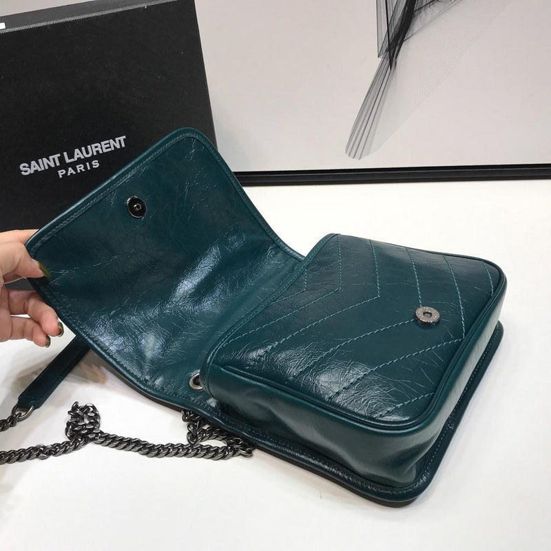 Amelia - YSL Bag - 2894