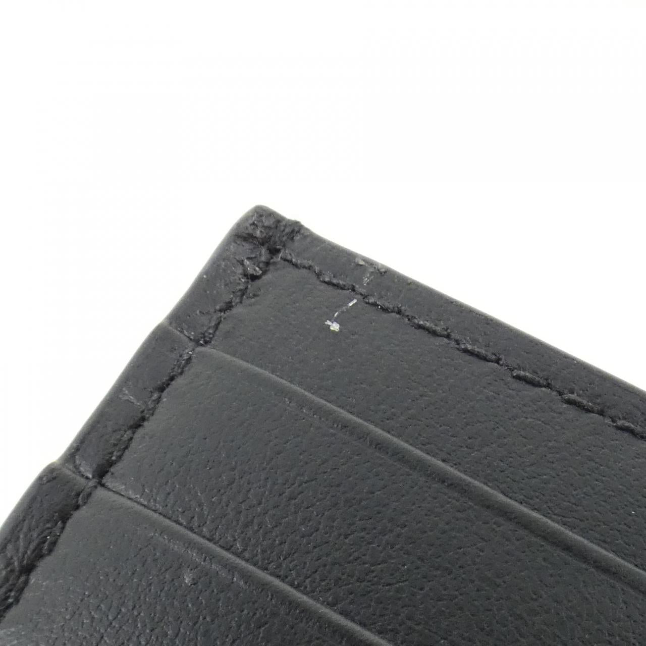 Gucci Maxi GG Grain Leather Card Case