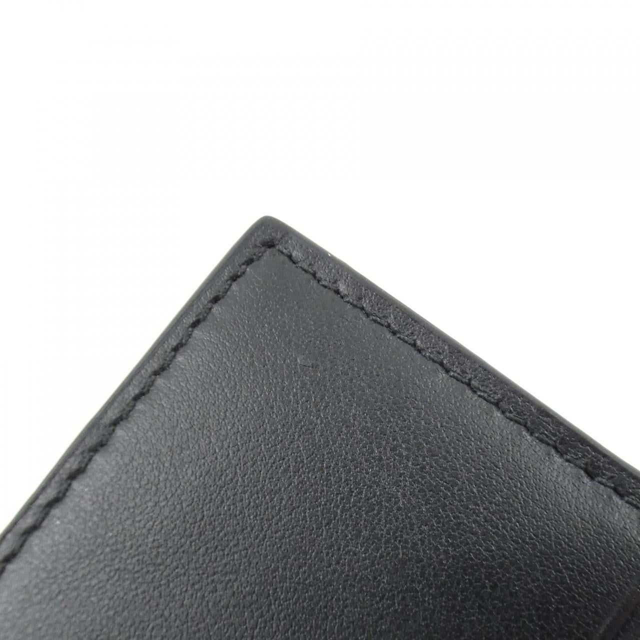 Gucci Maxi GG Grain Leather Card Case