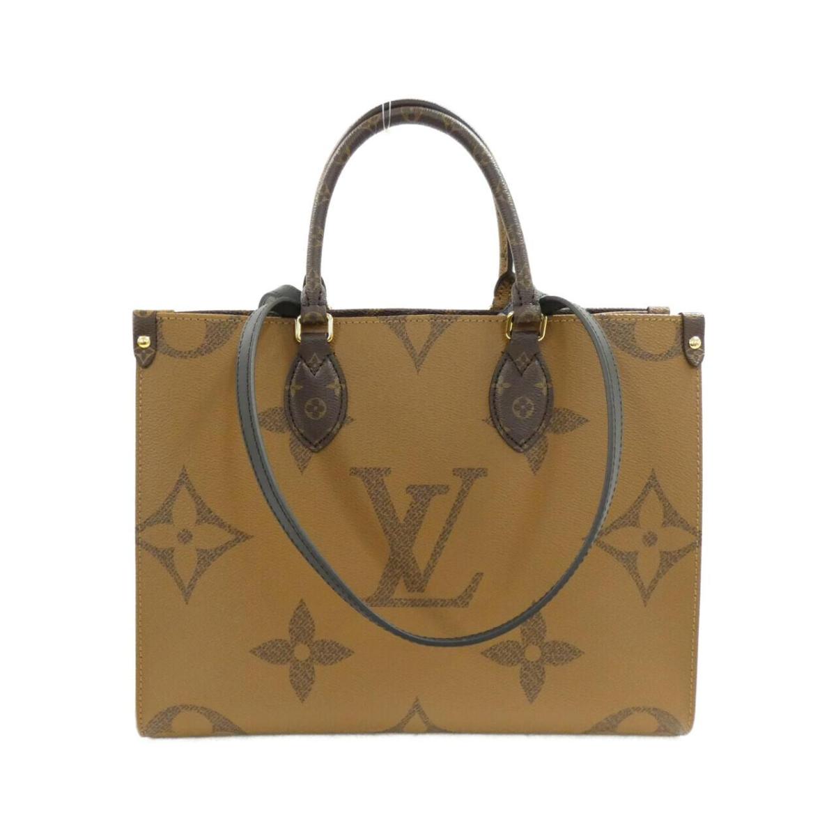 Louis Vuitton Monogram Giant On The Go MM Shoulder Bag