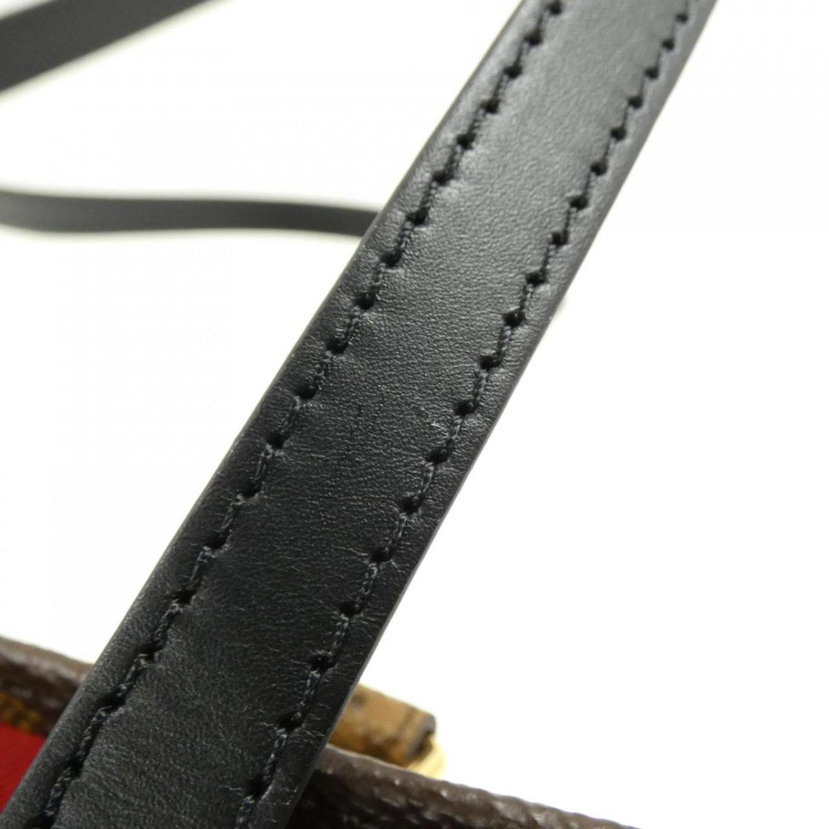 Louis Vuitton Monogram Giant On The Go MM Shoulder Bag