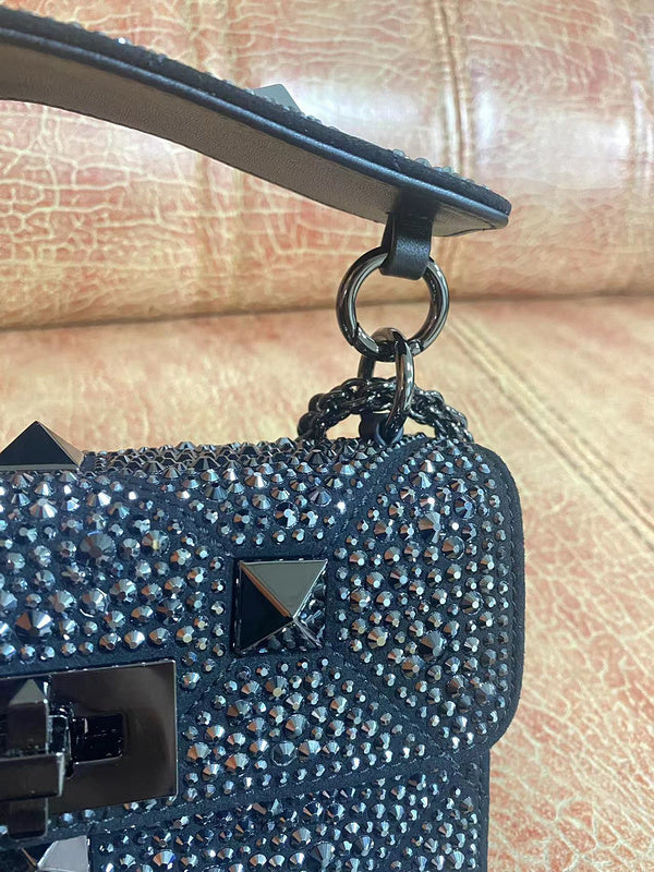 Amelia's Bag Gallery - VEL Bags - 300