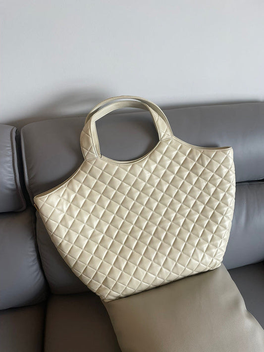 Amelia - YSL Bag - 3718